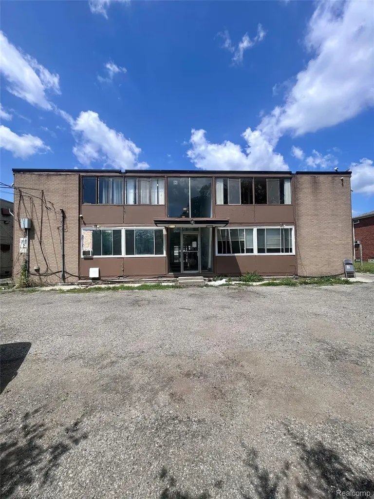 15080 Greenfield Road Detroit City MI 48227