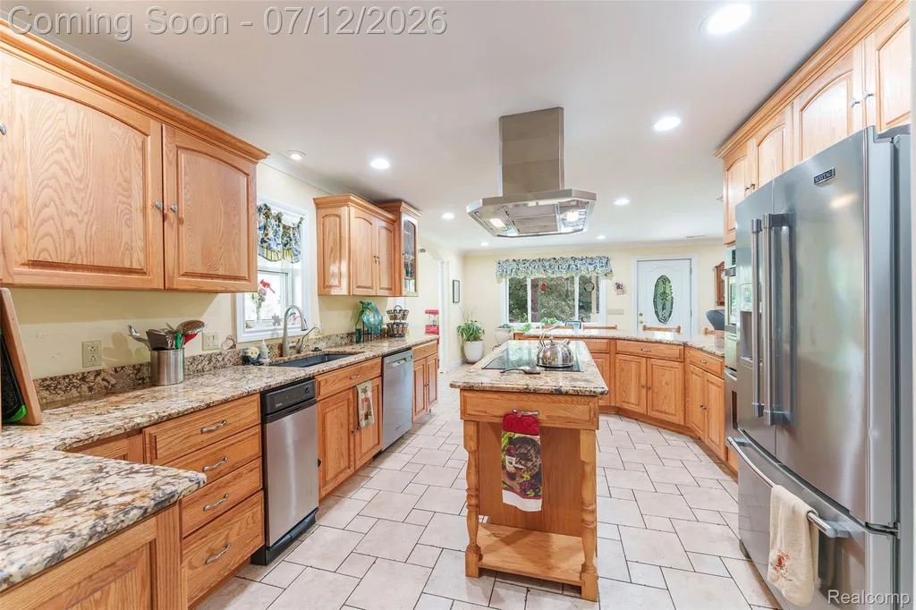 7500 Farley Road Putnam Township MI 48169