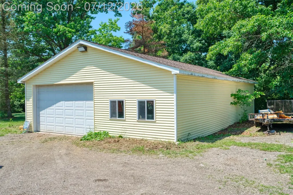 7500 Farley Road Putnam Township MI 48169