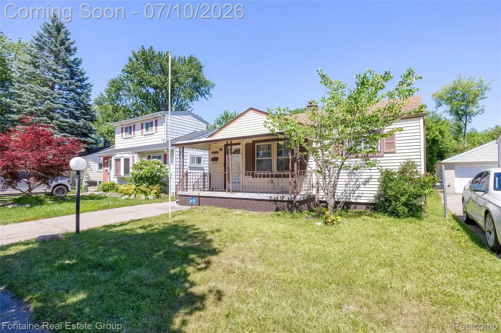 6053 John Daly Street Taylor City MI 48180