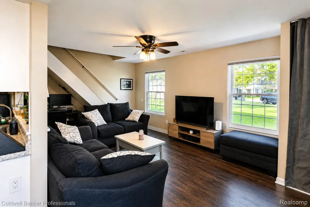 3182 Beechtree Court Orion Charter Township MI 48360