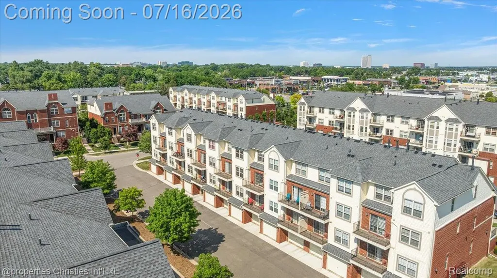 1422 Raliegh Place Troy City MI 48084