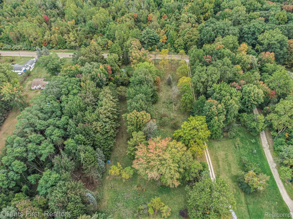 7655 Koppernick Road Canton Charter Township MI 48187