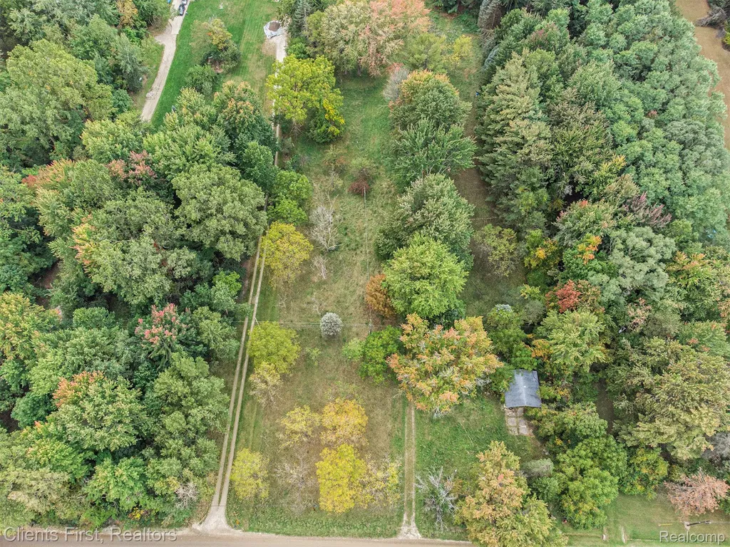 7655 Koppernick Road Canton Charter Township MI 48187