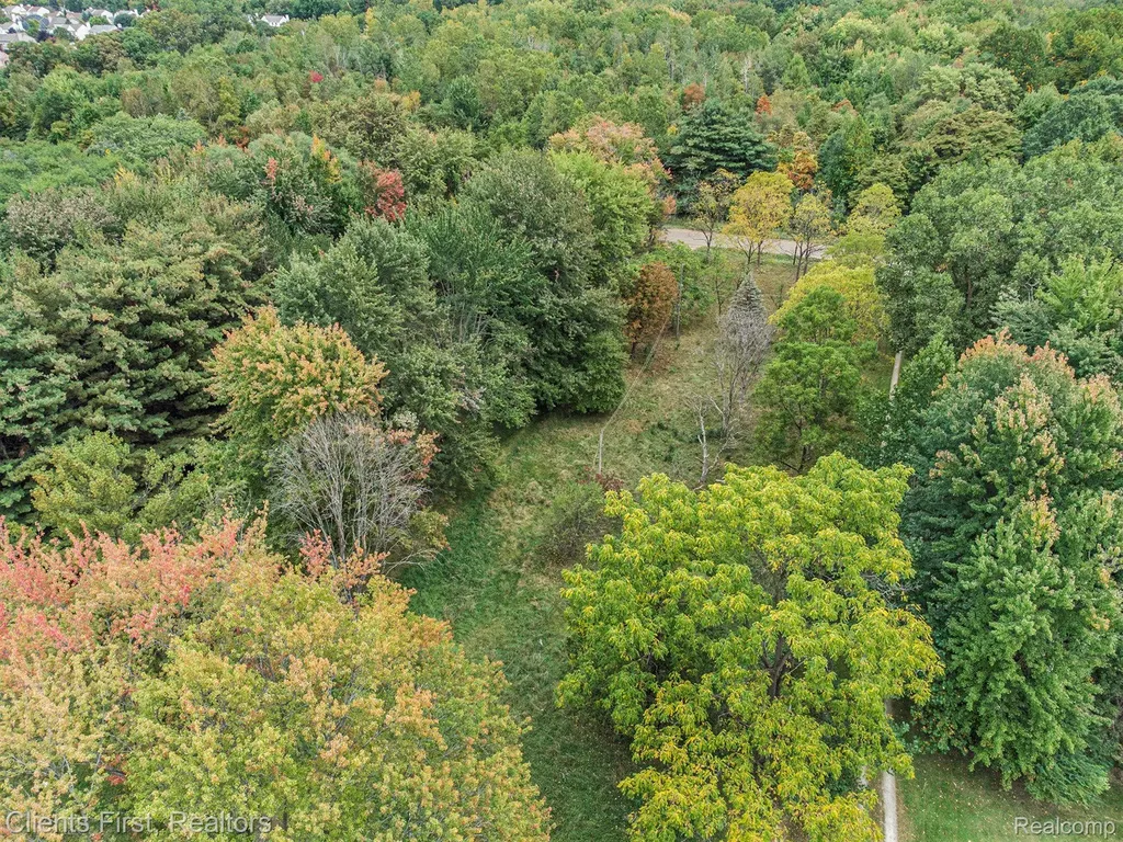 7655 Koppernick Road Canton Charter Township MI 48187