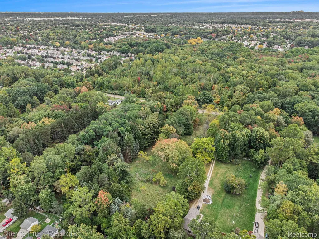 7655 Koppernick Road Canton Charter Township MI 48187