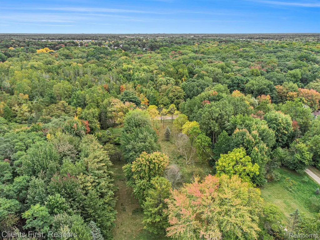 7655 Koppernick Road Canton Charter Township MI 48187