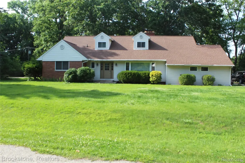 4440 Marquis Lane Bloomfield Hills City MI 48301