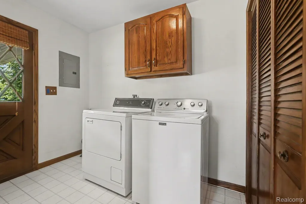 17450 Martinsville Road Sumpter Township MI 48111