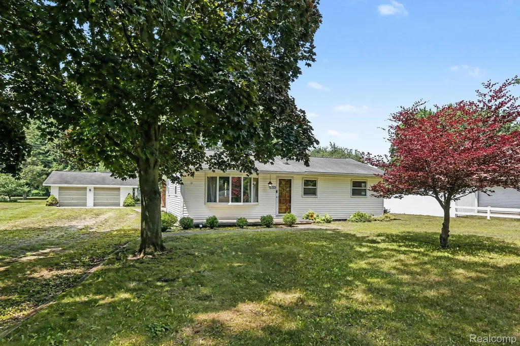 17450 Martinsville Road Sumpter Township MI 48111