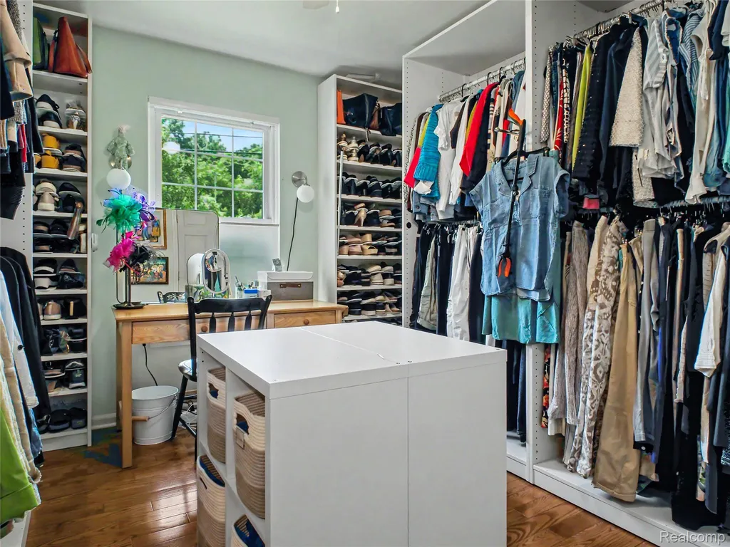 3897 N Oak Street Metamora Village MI 48455