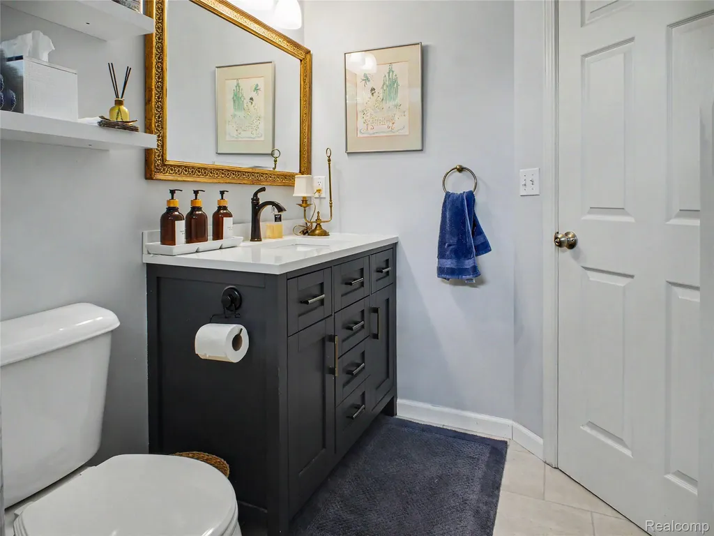 3897 N Oak Street Metamora Village MI 48455