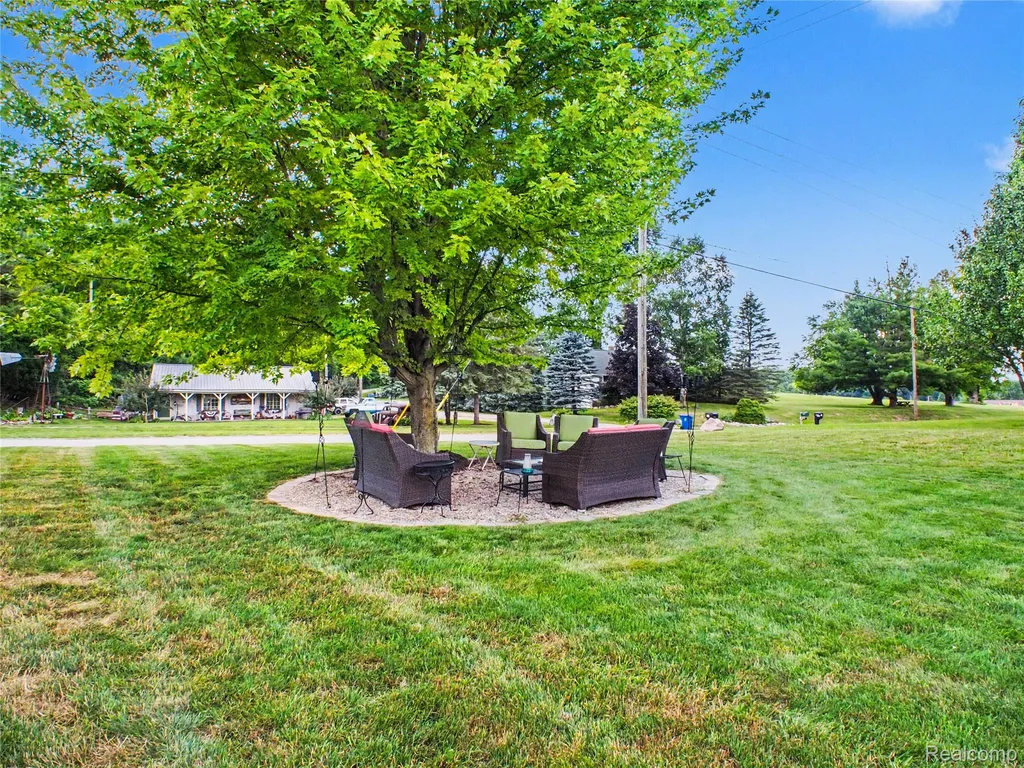 3897 N Oak Street Metamora Village MI 48455