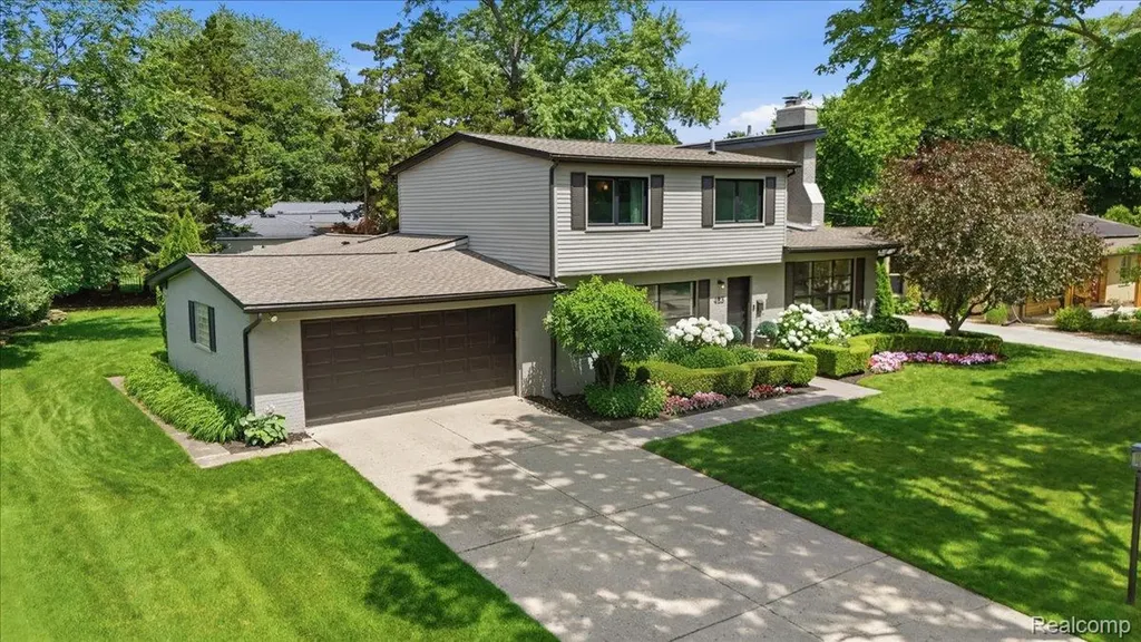 423 S Cranbrook Cross Road Bloomfield Hills City MI 48301