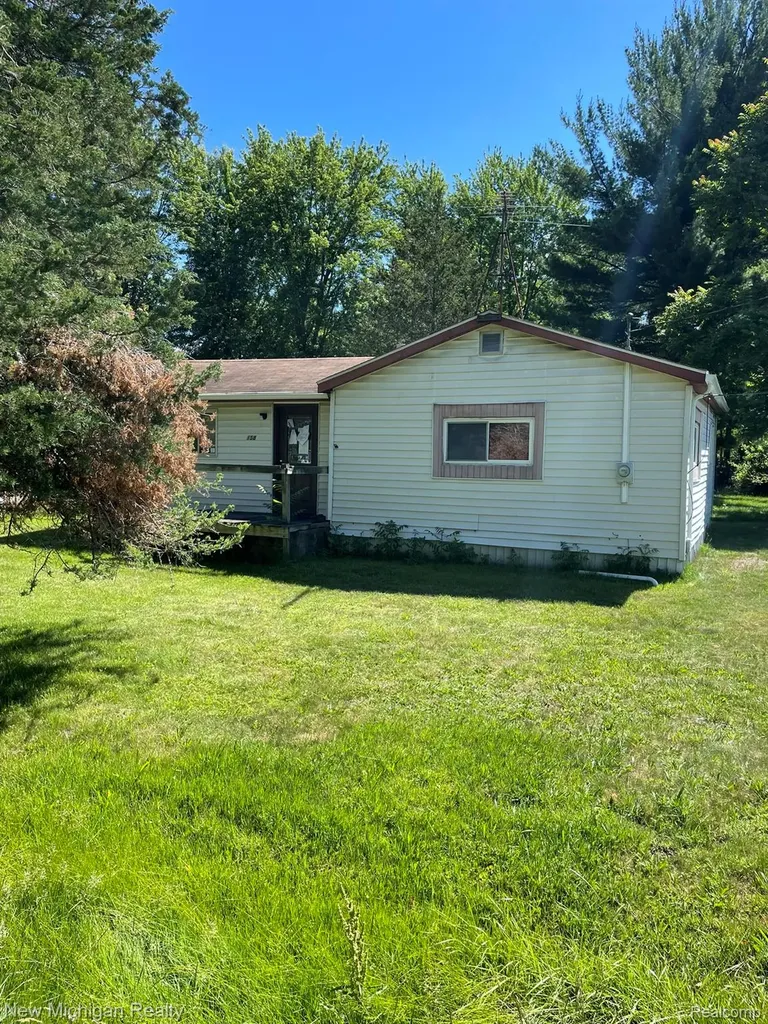 158 Norman Street Vassar City MI 48768