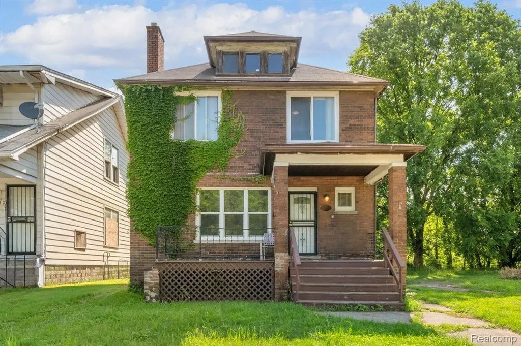 8928 Mackinaw Street Detroit City MI 48204