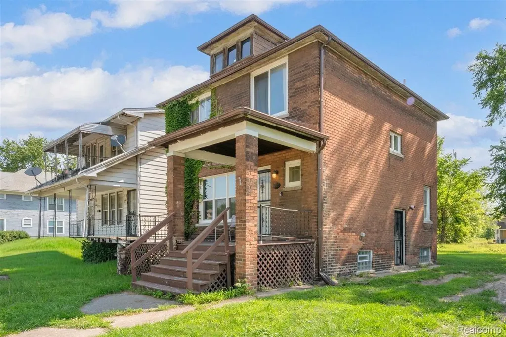 8928 Mackinaw Street Detroit City MI 48204