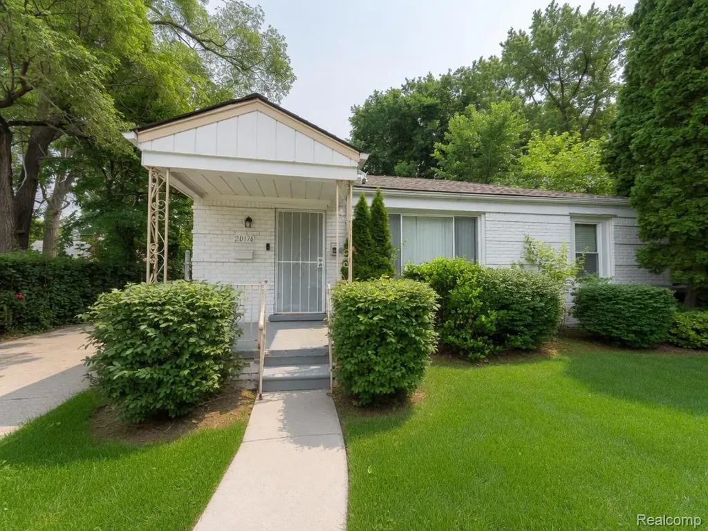 20176 Cheyenne Street Detroit City MI 48235