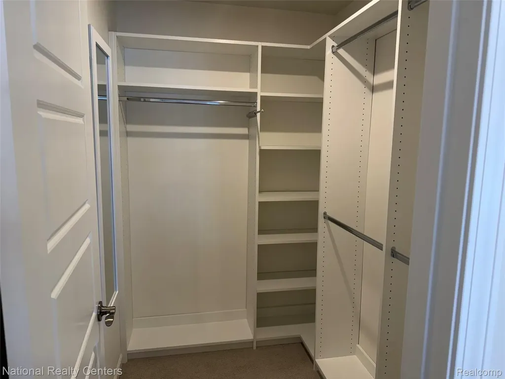 212 S Sydney Court Plymouth City MI 48170