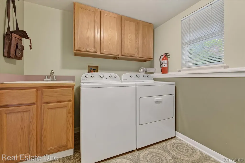5569 Northcrest Court Independence Charter Township MI 48346