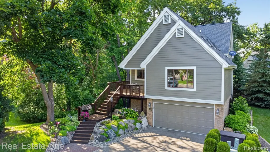 5569 Northcrest Court Independence Charter Township MI 48346