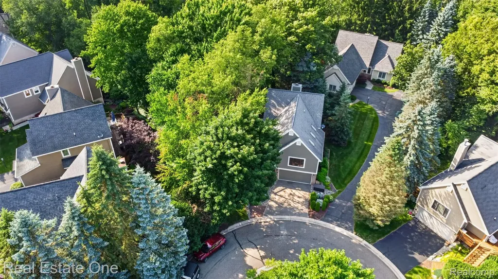 5569 Northcrest Court Independence Charter Township MI 48346