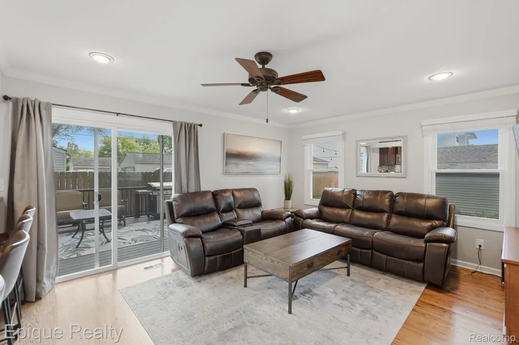 3402 Normandy Road Royal Oak City MI 48073