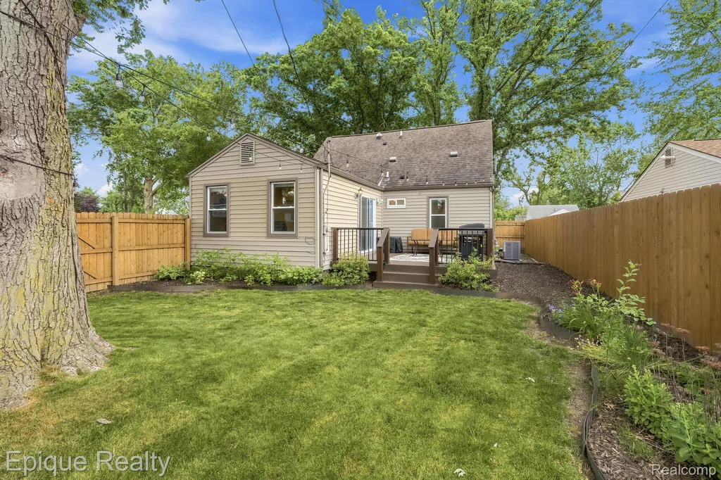 3402 Normandy Road Royal Oak City MI 48073