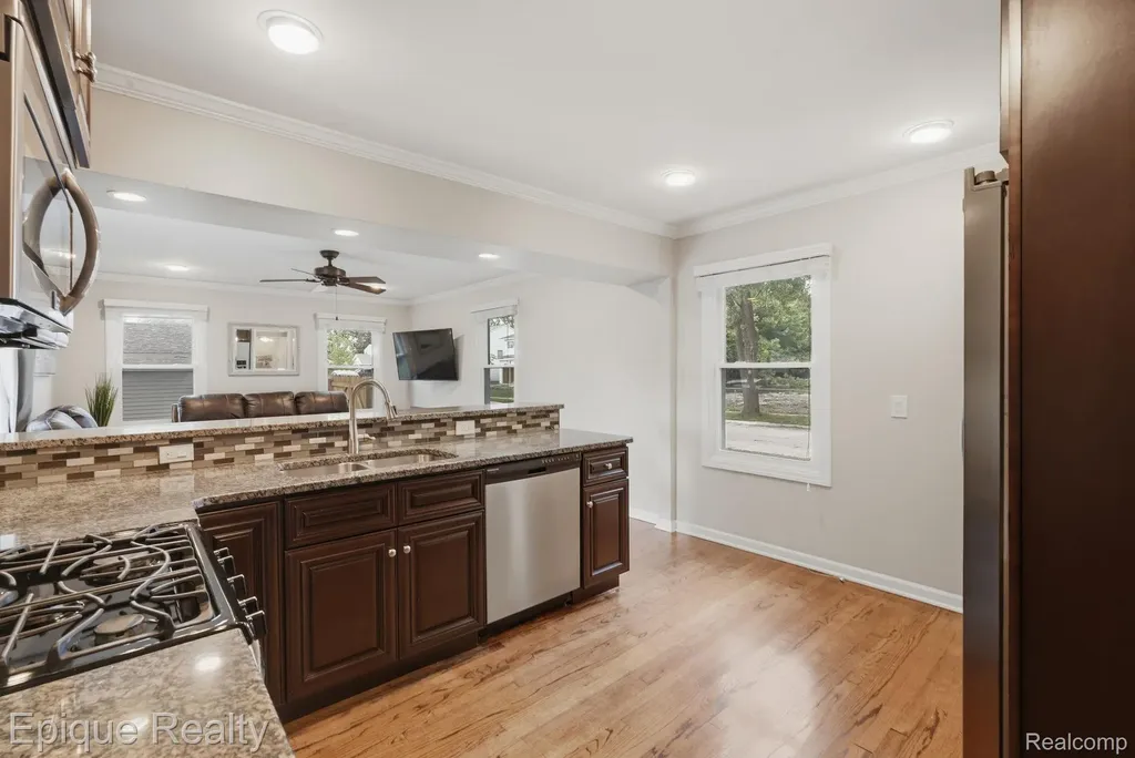 3402 Normandy Road Royal Oak City MI 48073