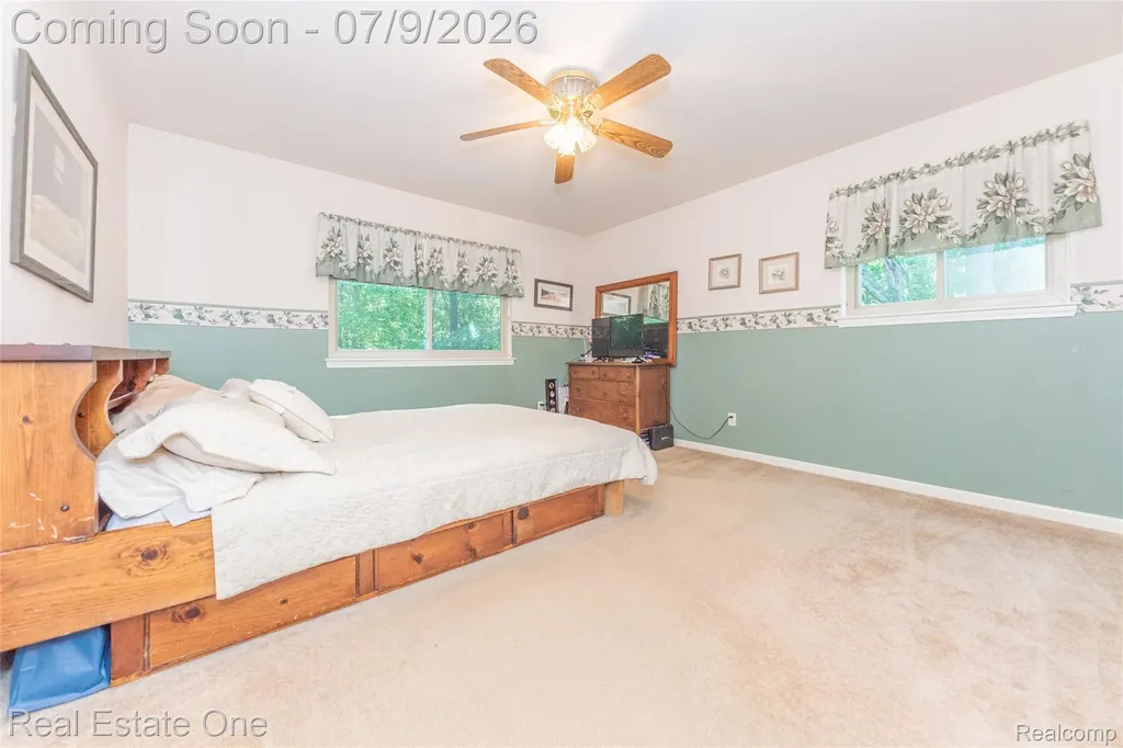 7965 Howard Street Hamburg Township MI 48189