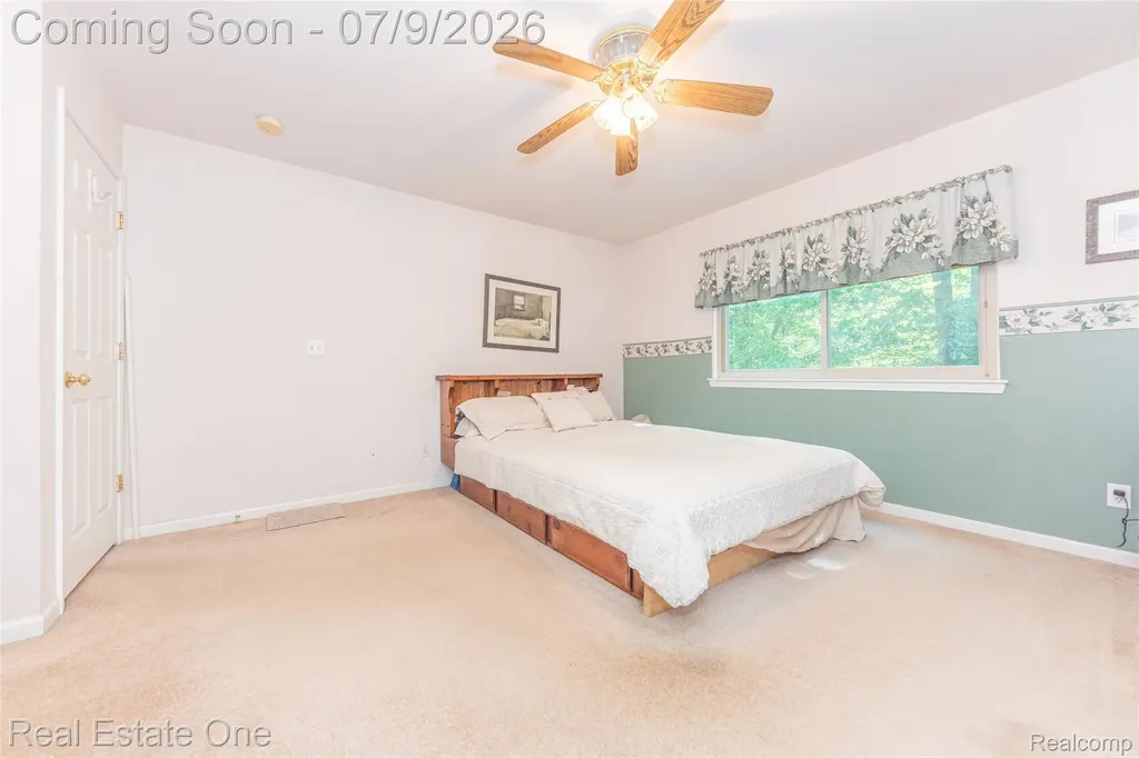 7965 Howard Street Hamburg Township MI 48189