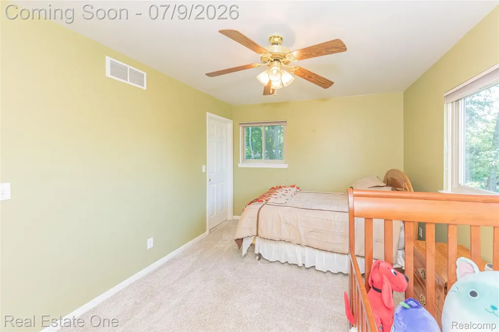 7965 Howard Street Hamburg Township MI 48189