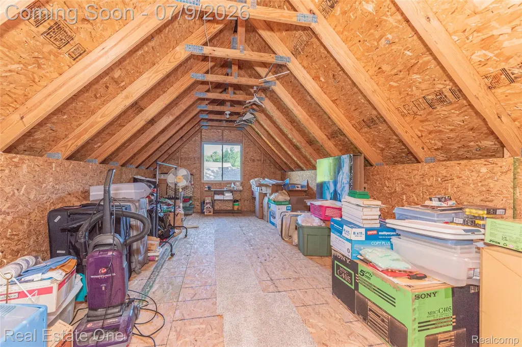 7965 Howard Street Hamburg Township MI 48189