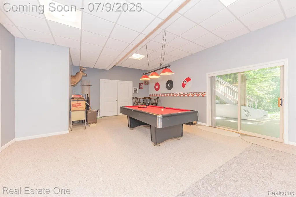 7965 Howard Street Hamburg Township MI 48189