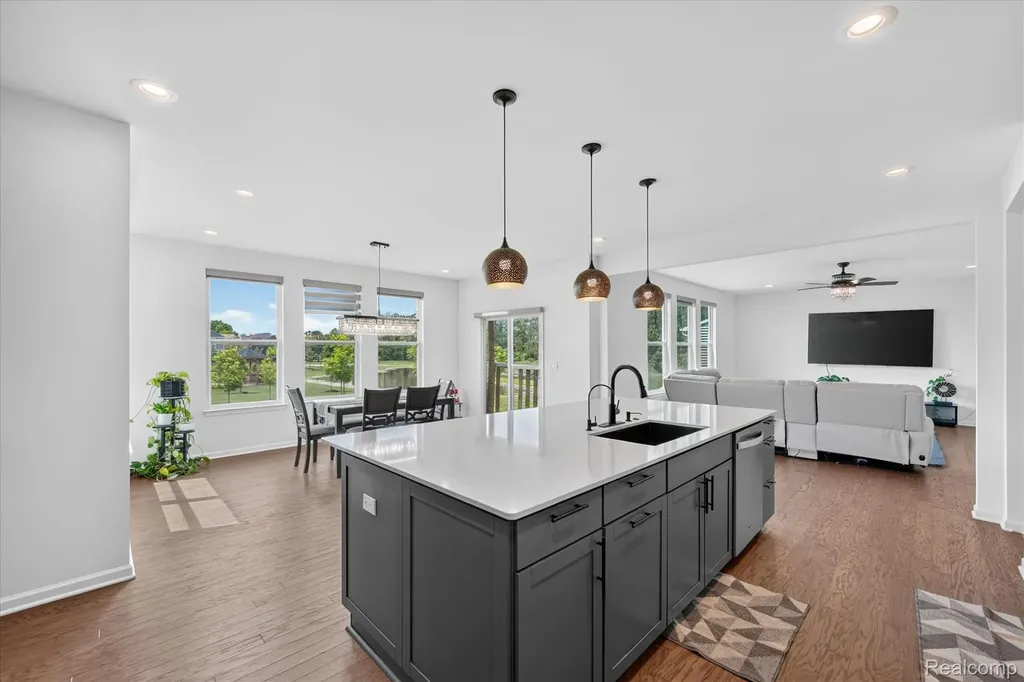 20983 Calabrese Drive Lyon Charter Township MI 48178