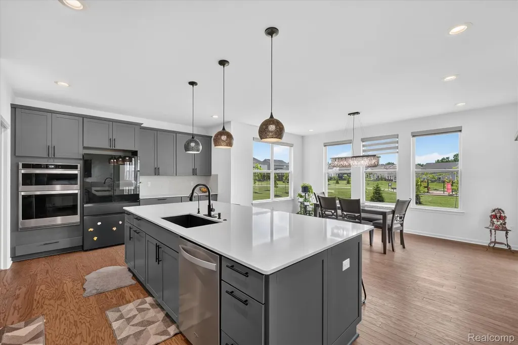 20983 Calabrese Drive Lyon Charter Township MI 48178