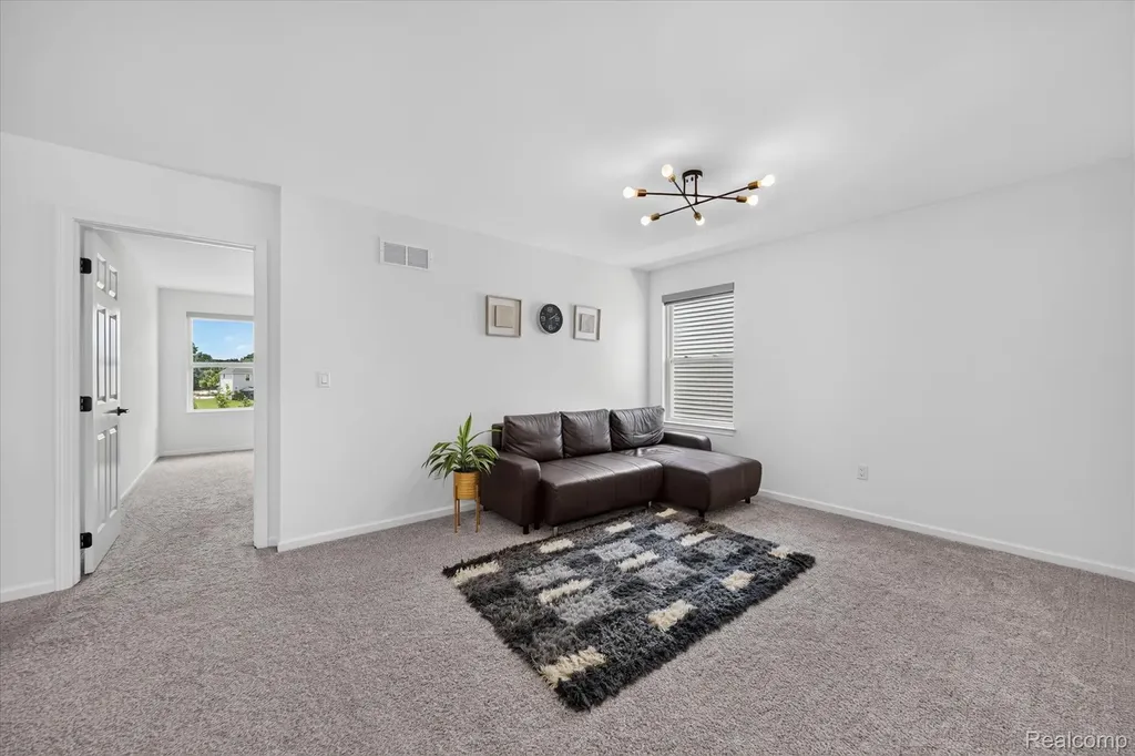 20983 Calabrese Drive Lyon Charter Township MI 48178
