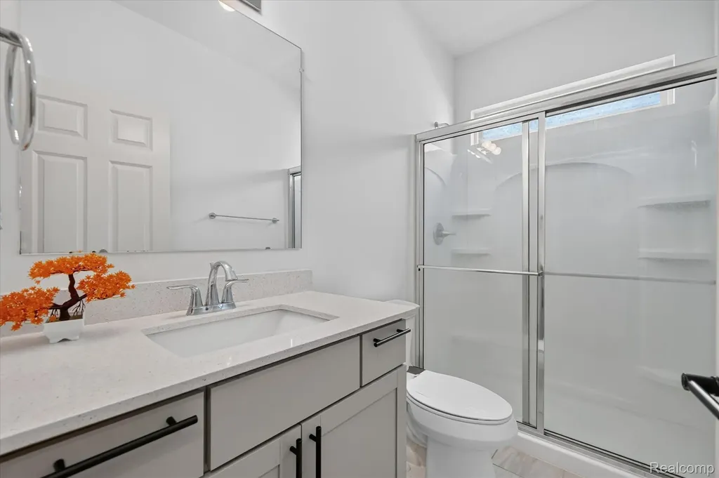 20983 Calabrese Drive Lyon Charter Township MI 48178