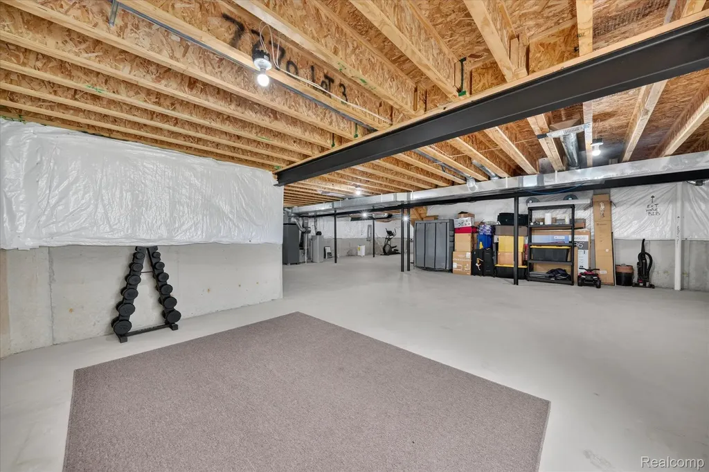 20983 Calabrese Drive Lyon Charter Township MI 48178