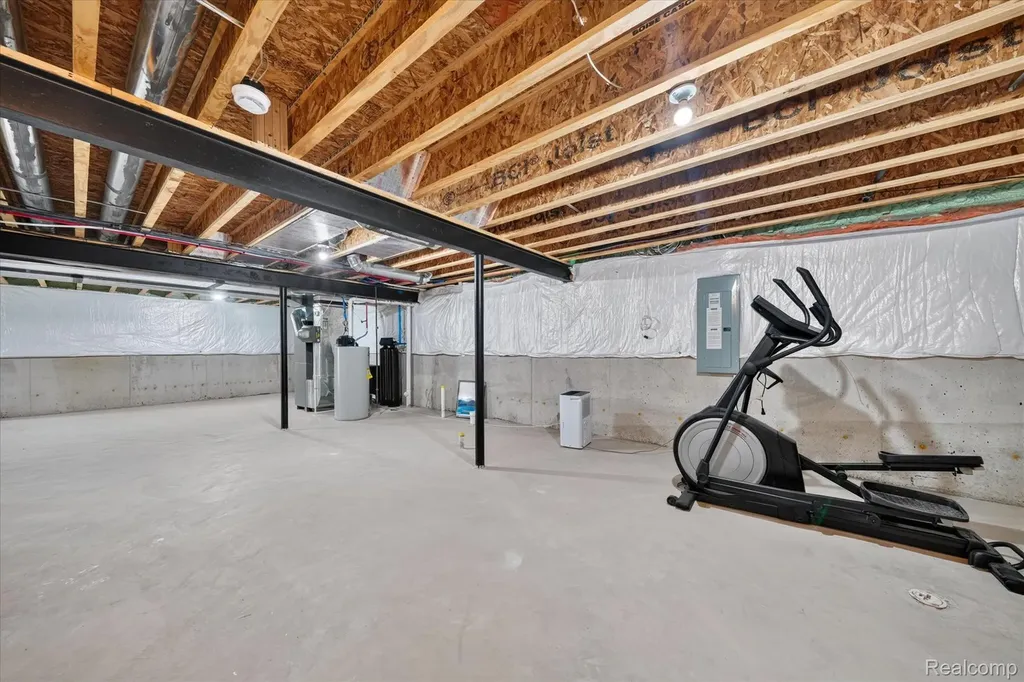 20983 Calabrese Drive Lyon Charter Township MI 48178