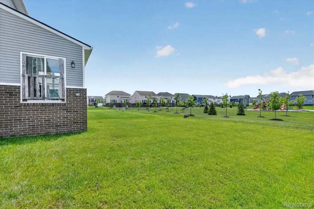 20983 Calabrese Drive Lyon Charter Township MI 48178