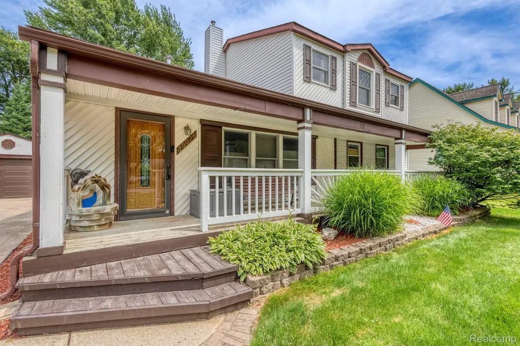 39076 Winkler Street Harrison Charter Township MI 48045