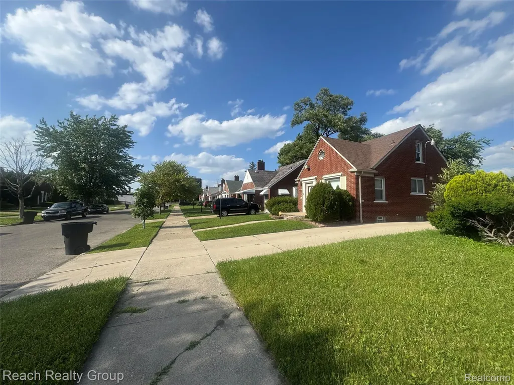18922 Prest Street Detroit City MI 48235