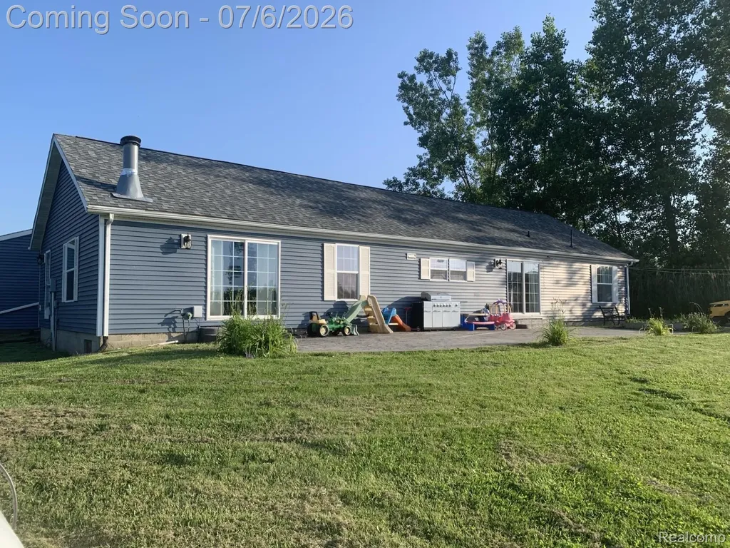 4168 Harris Road Burtchville Township MI 48059