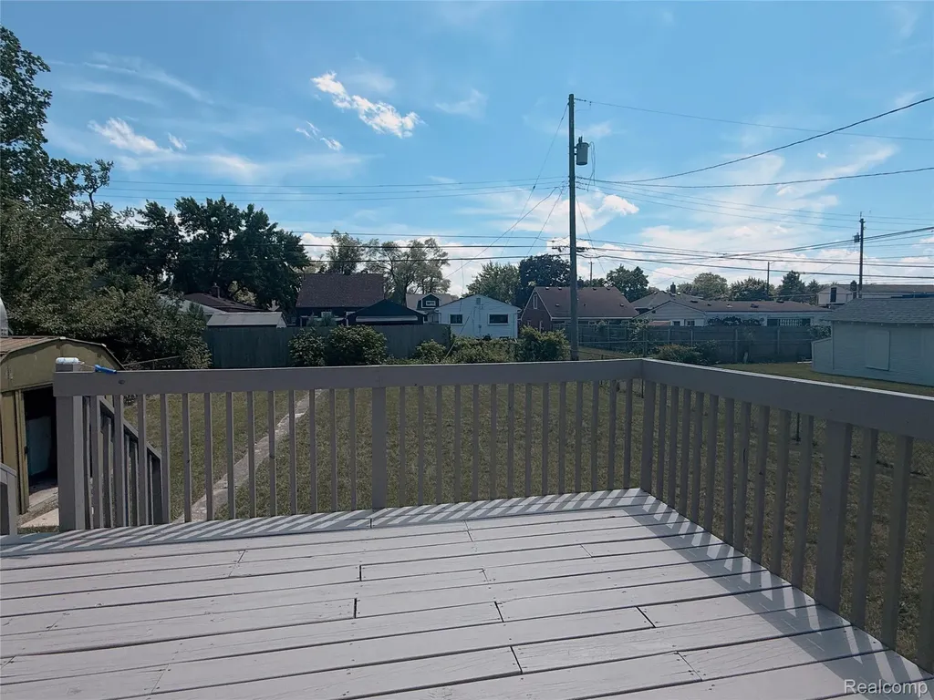 214 E Hazelhurst Street Ferndale City MI 48220