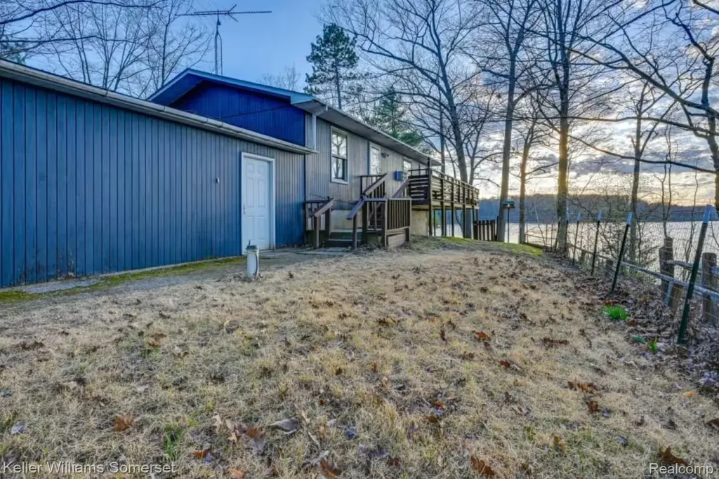 6301 Rock Road Garfield Township MI 48632