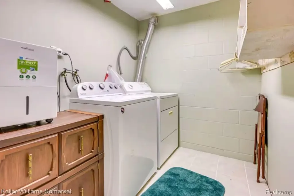 6301 Rock Road Garfield Township MI 48632