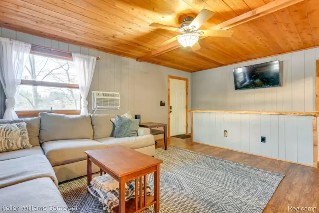 6301 Rock Road Garfield Township MI 48632