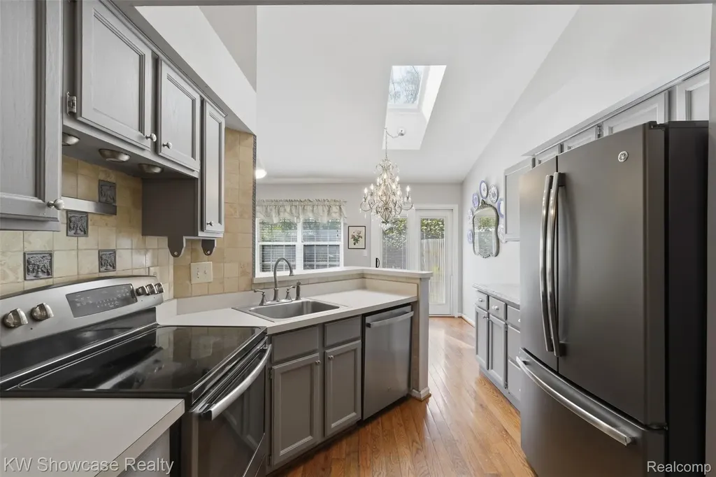 1021 Willowood Court Fenton City MI 48430