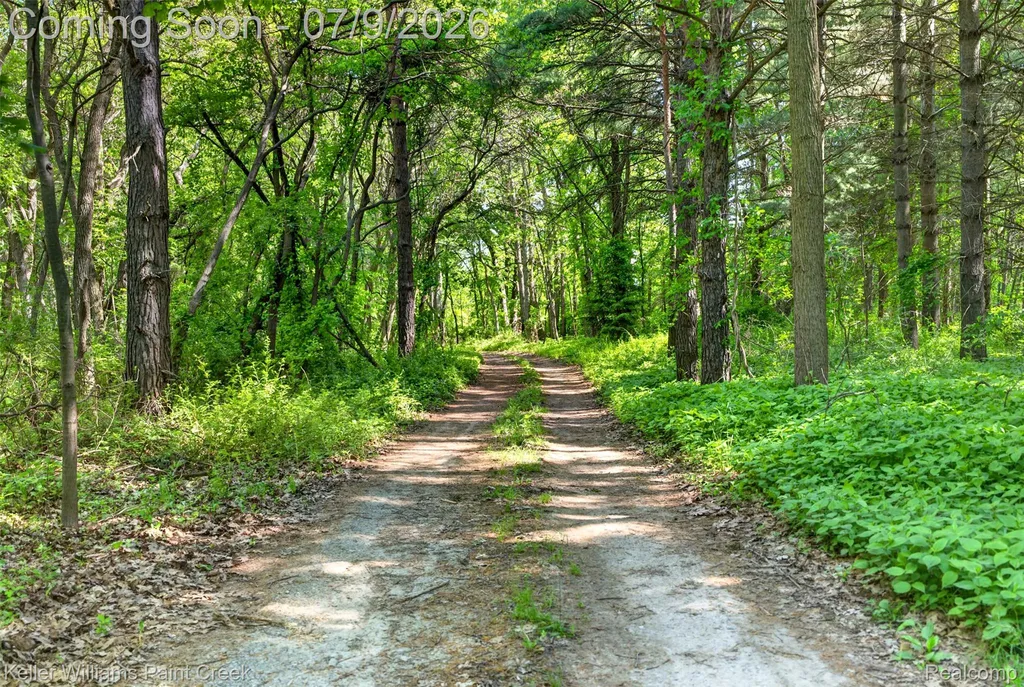 204 Russell Road Kawkawlin Township MI 48631